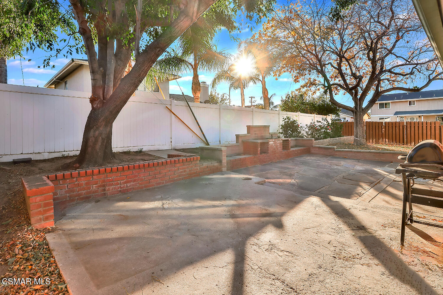 6516 Tapley Street Simi Valley, CA 93063 - Photo 43 of 45 hBackyard7