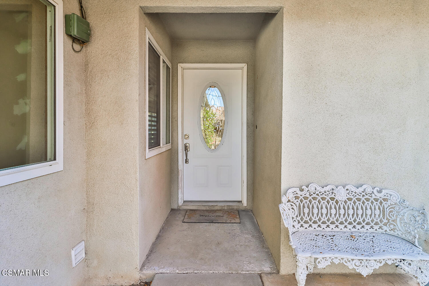6516 Tapley Street Simi Valley, CA 93063 - Photo 6 of 45 aFront and Entry6