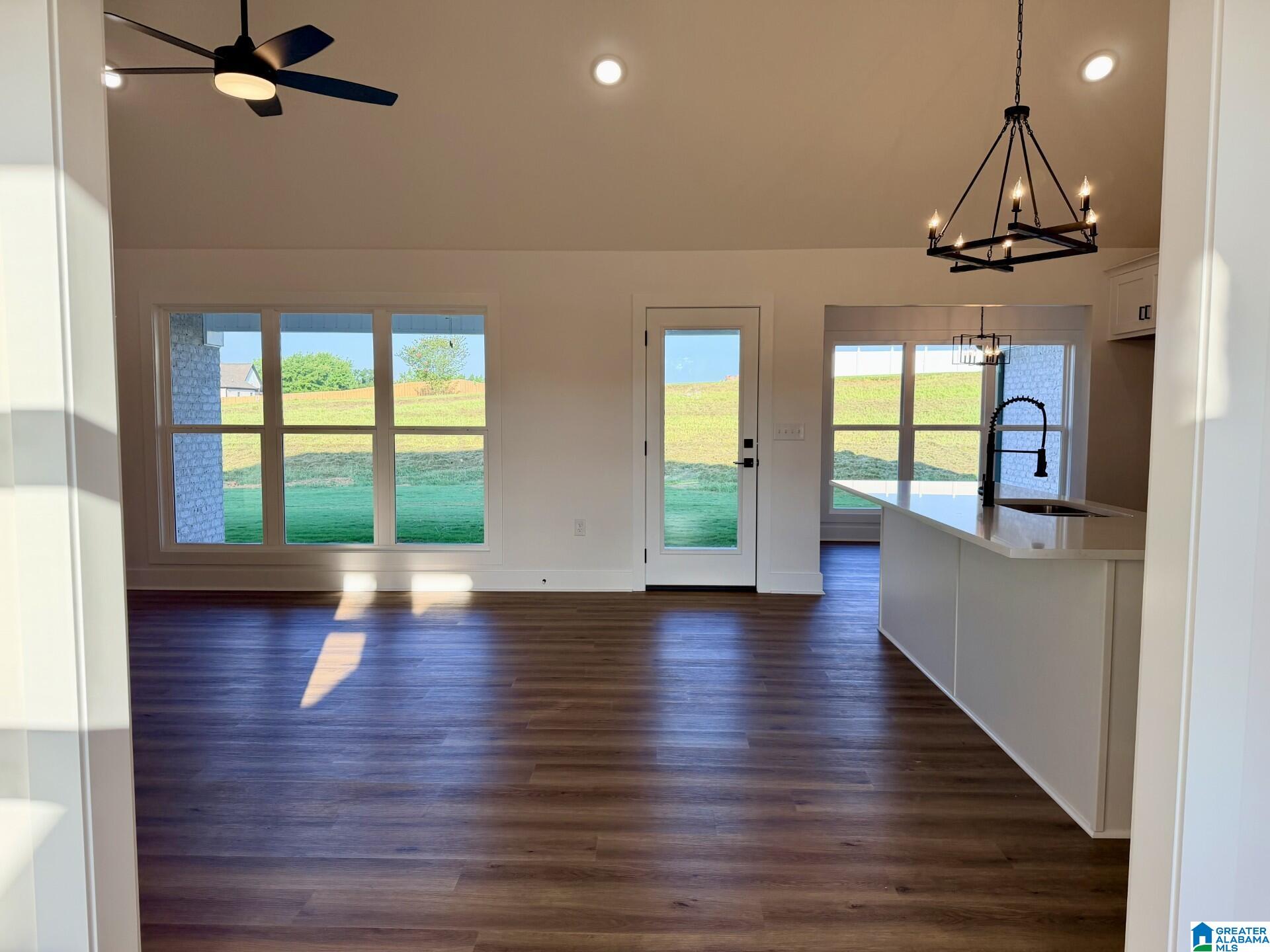 100 Crest Loop Road Clanton, AL 35045 - Photo 16 of 27 Gallery Image 16
