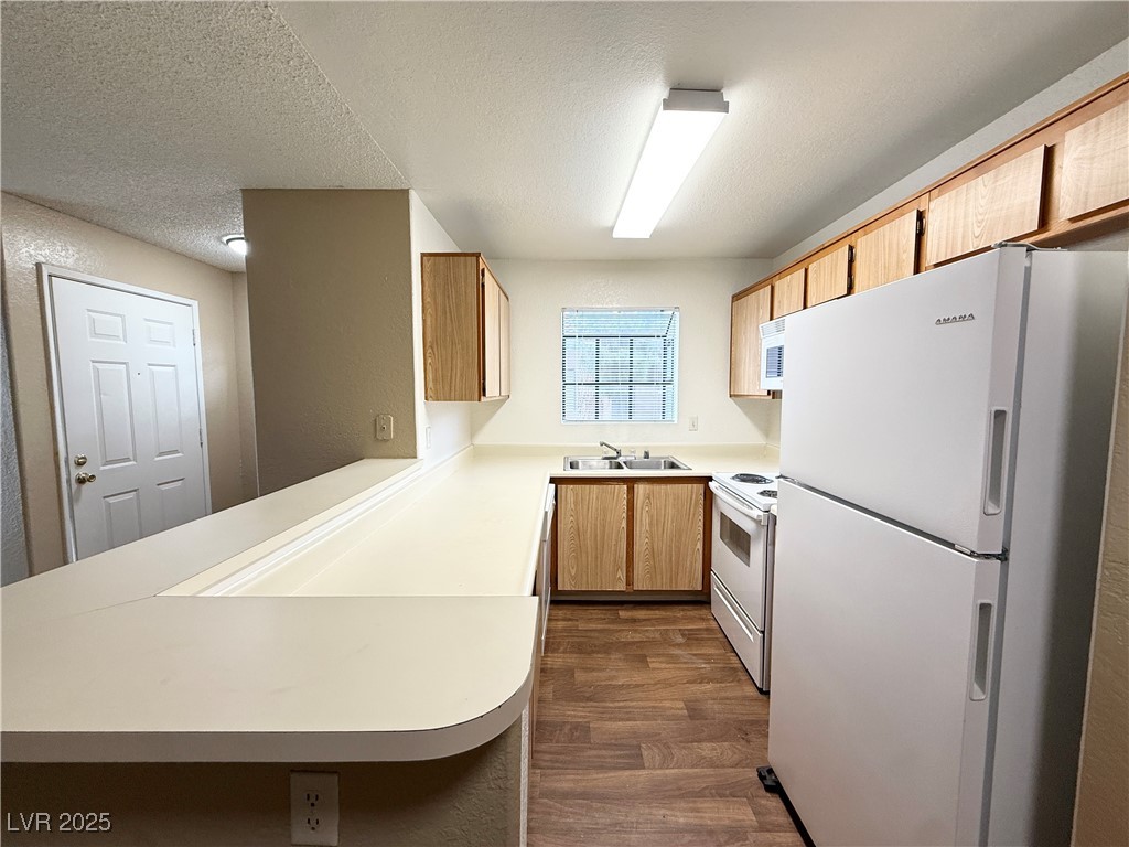 2981 Juniper Hills Boulevard, Unit 204 Las Vegas, NV 89142 - Photo 8 of 17