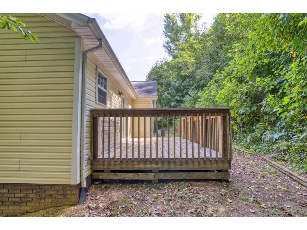 1007 Cherokee Road Johnson City, TN 37604 - Photo 32 of 32 Photo 32