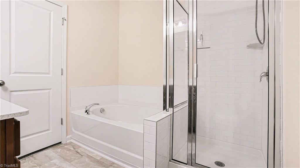 940 Bloomington Way High Point, NC 27265 - Photo 24 of 27 Gallery Image 24