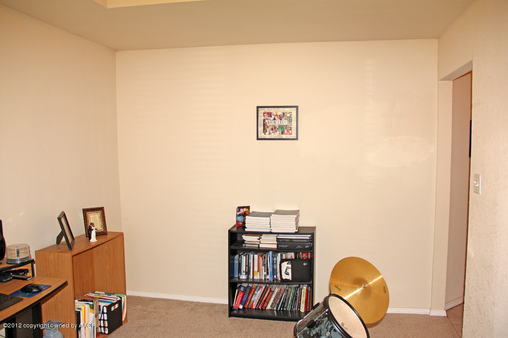 4809 Nimbus Lane Amarillo, TX 79110 - Photo 15 of 32 Formal Living or Office3