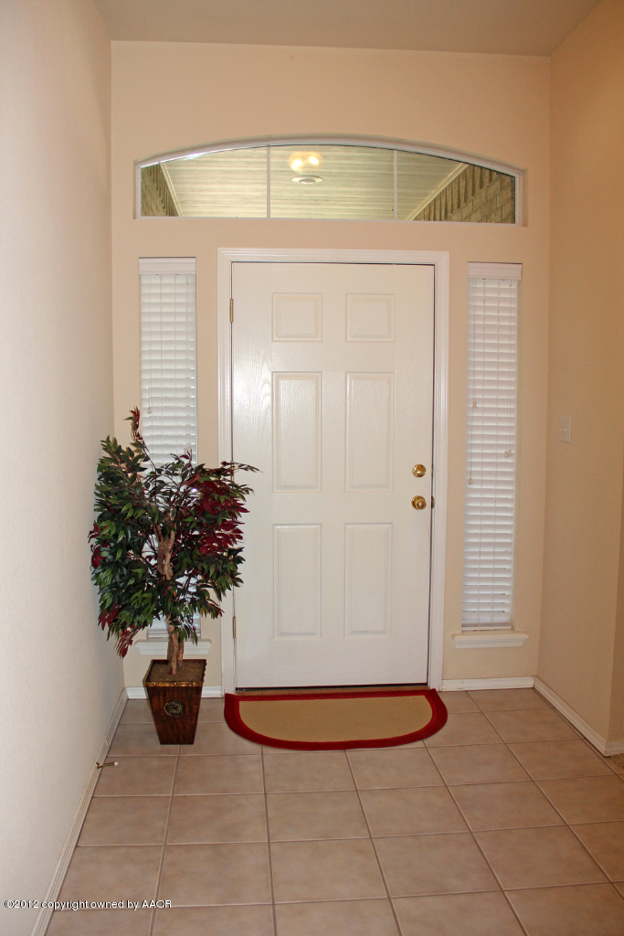 4809 Nimbus Lane Amarillo, TX 79110 - Photo 4 of 32 Entry