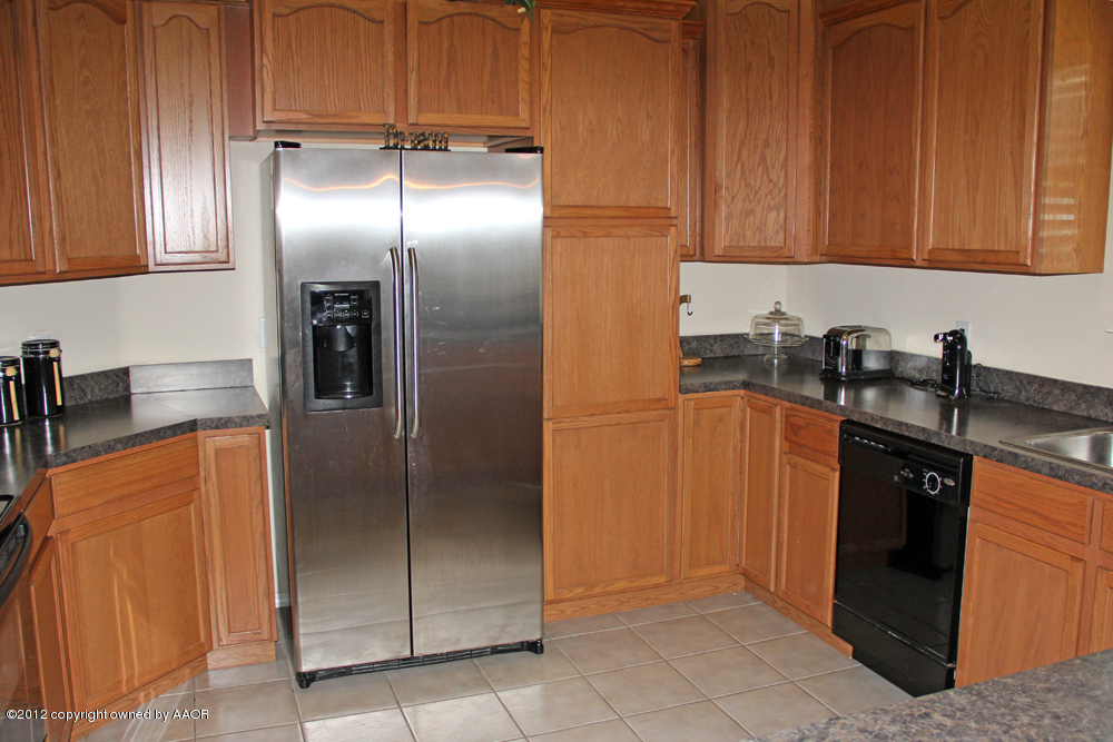 4809 Nimbus Lane Amarillo, TX 79110 - Photo 9 of 32 Kitchen2