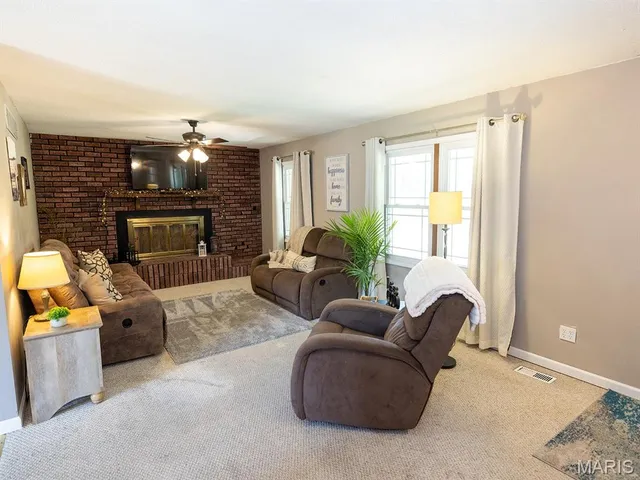 $389,000 | 14816 State Hwy UU, Bowling Green, MO 63334