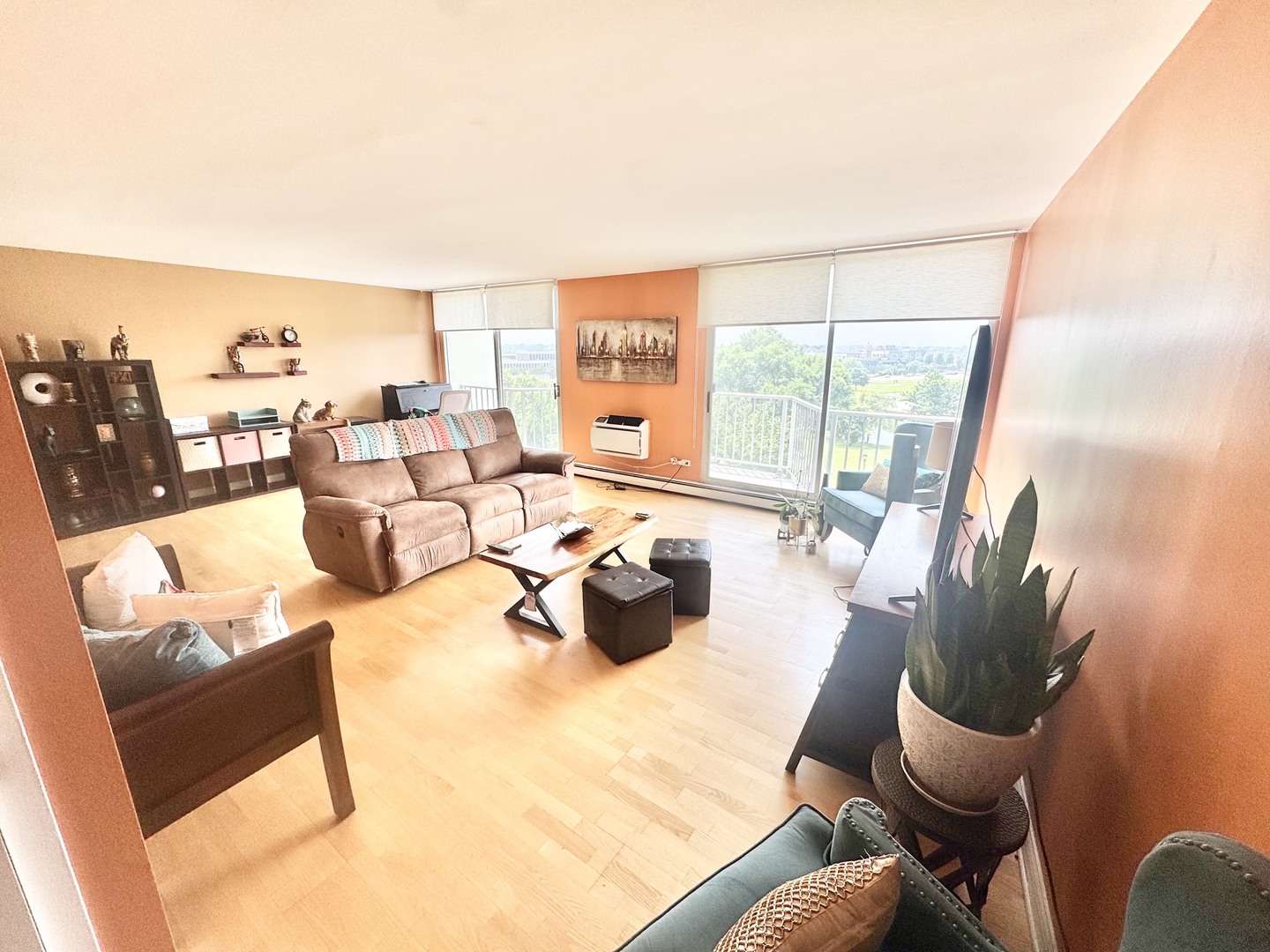 20 North Tower Road, Unit 5B Oak Brook, IL 60523 - Photo 5 of 19