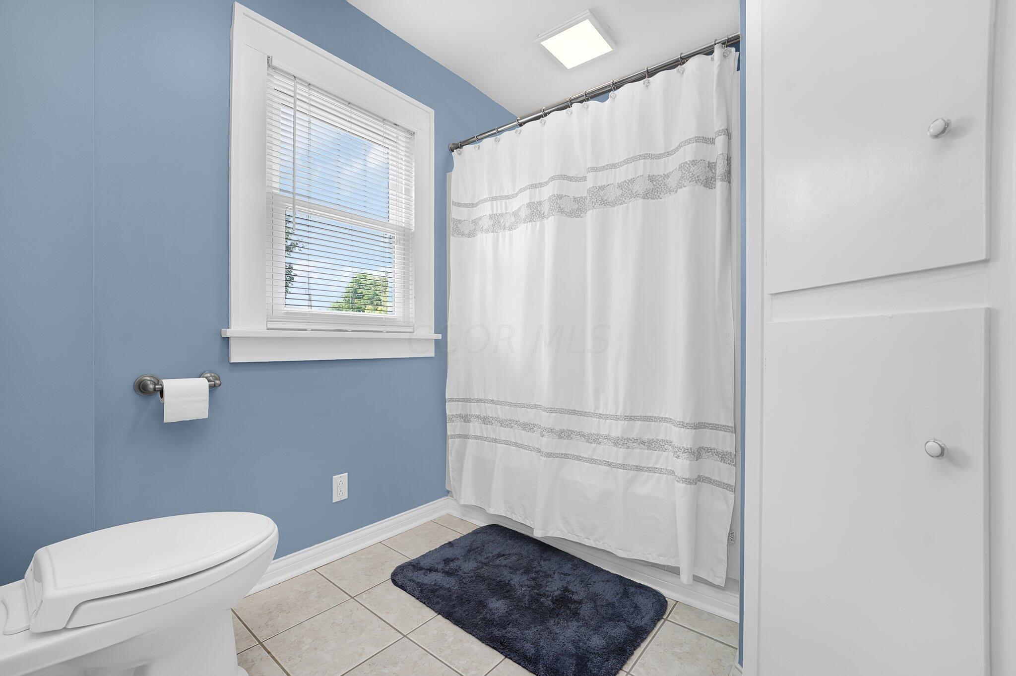 1527 Lincoln Road Columbus, OH 43212 - Photo 19 of 28 19-web-or-mls-1527-lincoln-rd