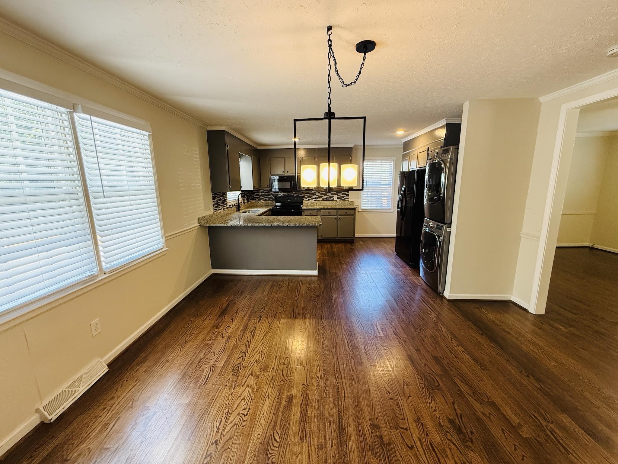 308 Farmington Road Greenville, SC 29605 - Photo 11 of 44