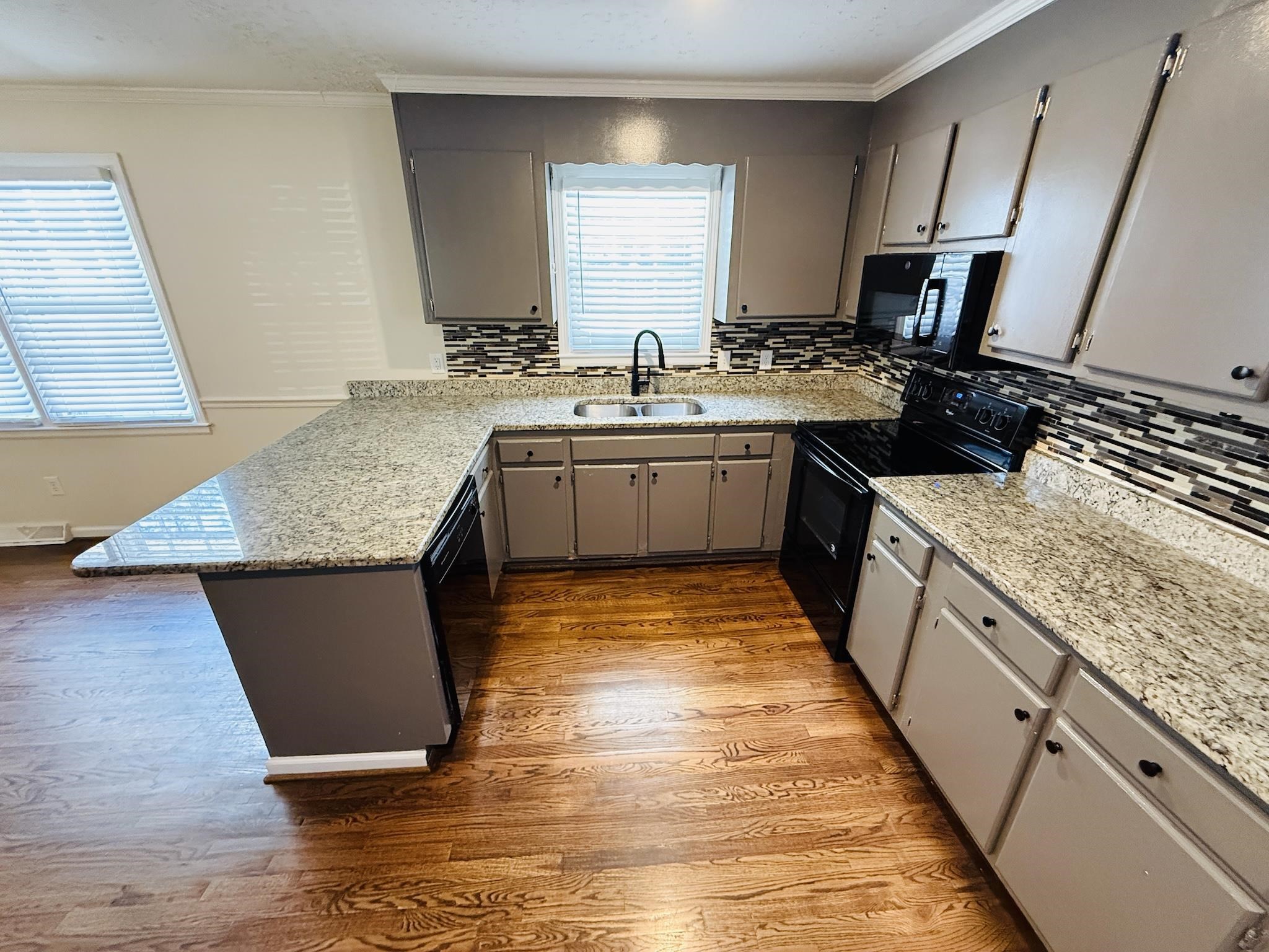 308 Farmington Road Greenville, SC 29605 - Photo 13 of 44