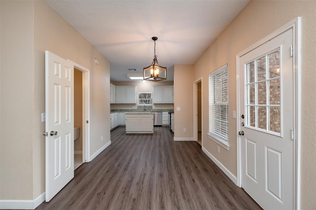8302 Sebastian Frisco, TX 75035 - Photo 10 of 30