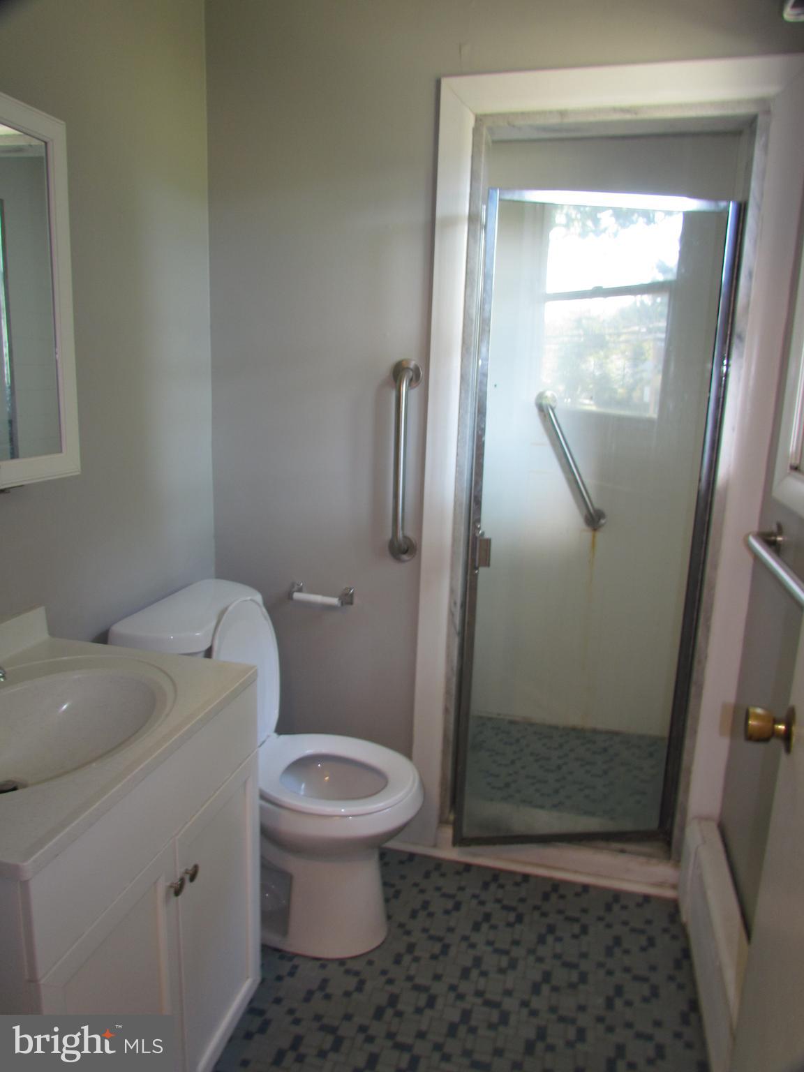 2040 Berkley Road Norristown, PA 19403 - Photo 22 of 26 Gallery Image 22