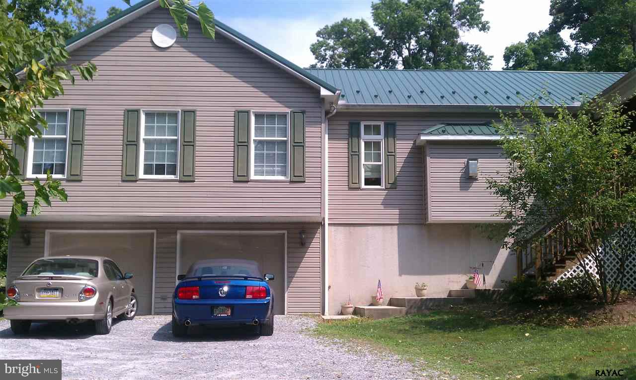 1040 Lisburn Road Wellsville, PA 17365 - Photo 2 of 15 Gallery Image 2