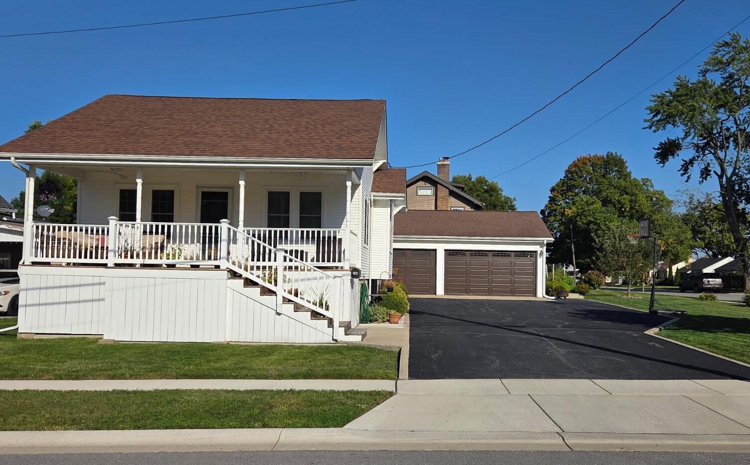 228 Wood Street Crown Point, IN 46307 - Photo 2 of 33 1506x934