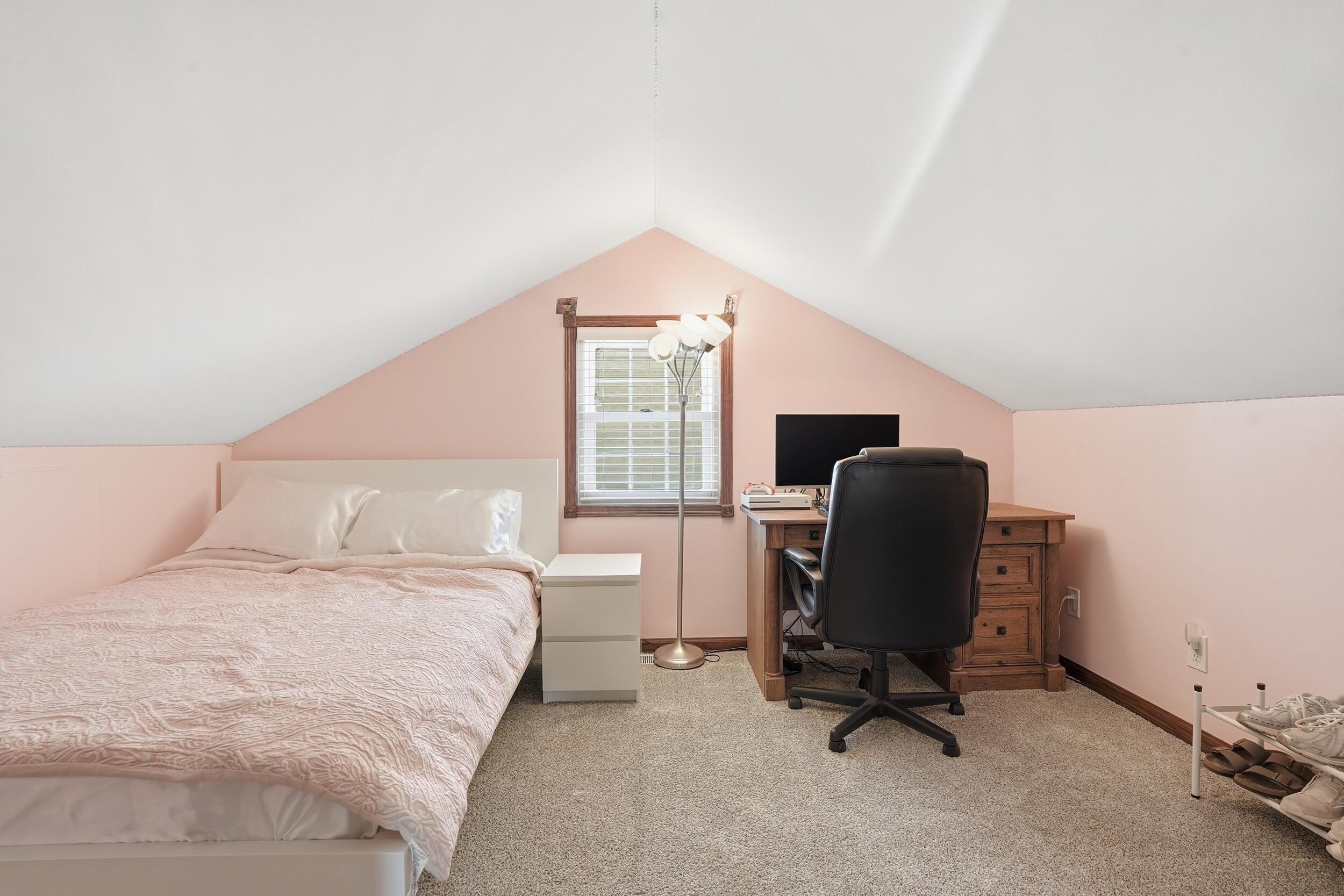 228 Wood Street Crown Point, IN 46307 - Photo 22 of 33 2500x1667