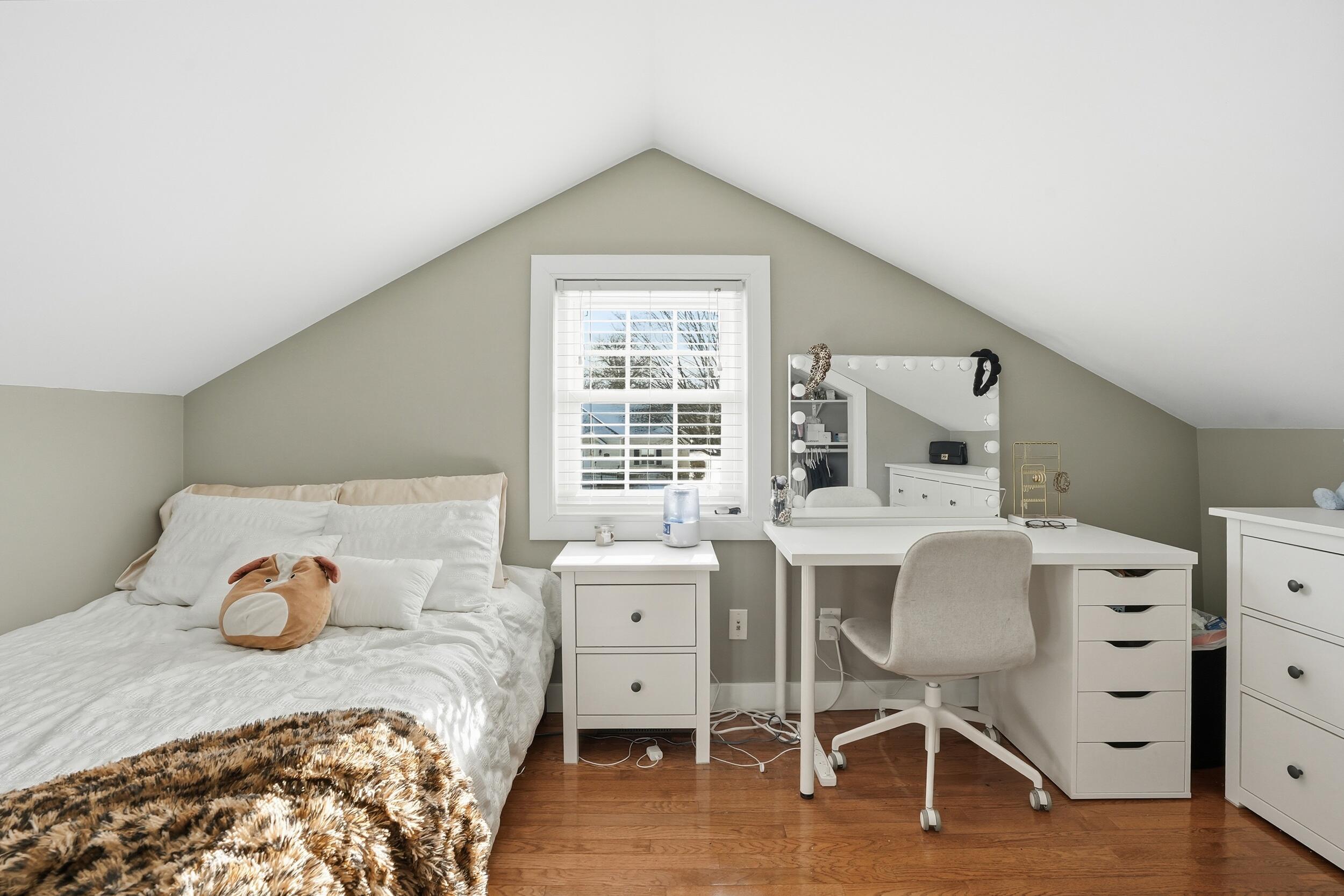 228 Wood Street Crown Point, IN 46307 - Photo 23 of 33 2500x1667