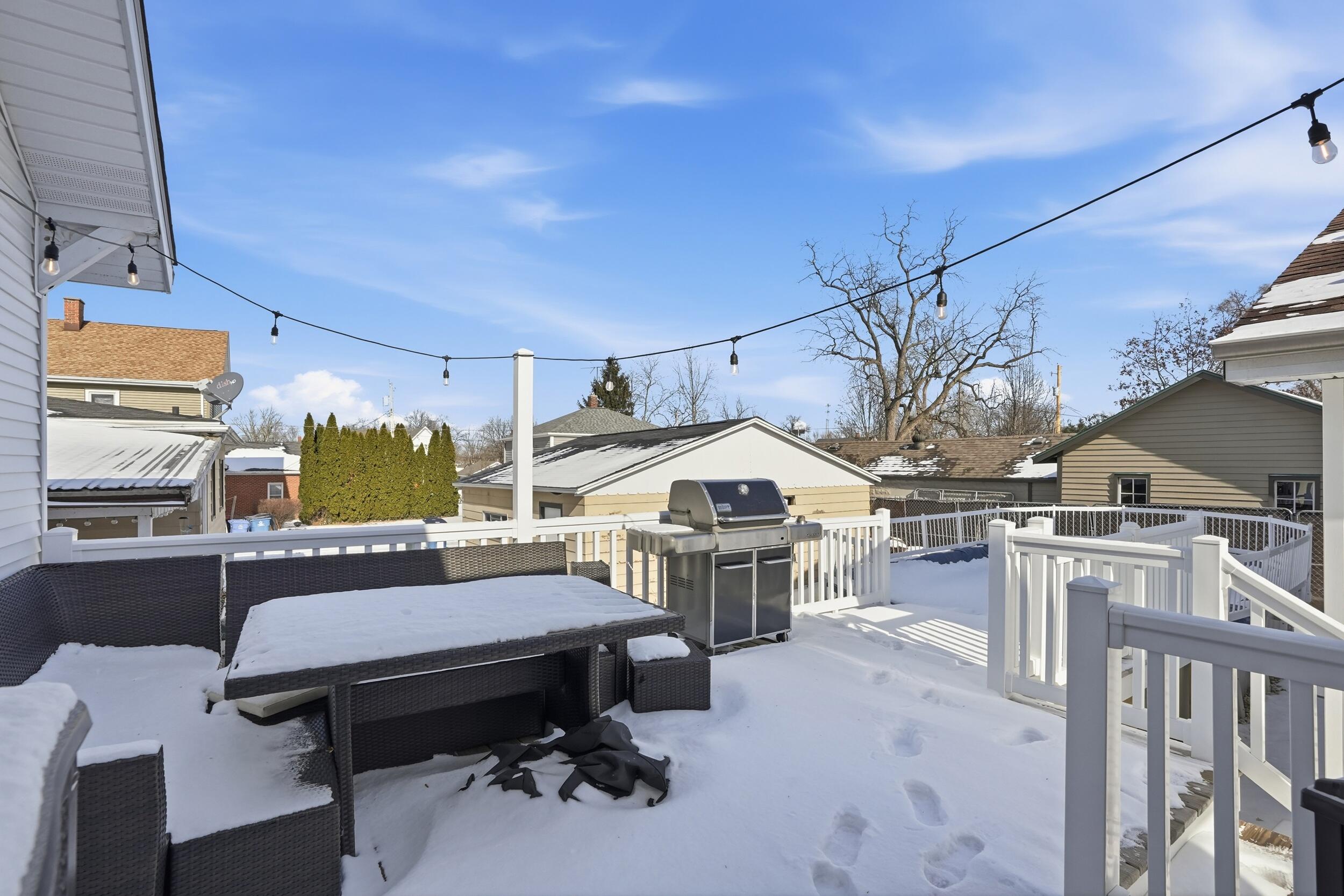 228 Wood Street Crown Point, IN 46307 - Photo 33 of 33 2500x1667