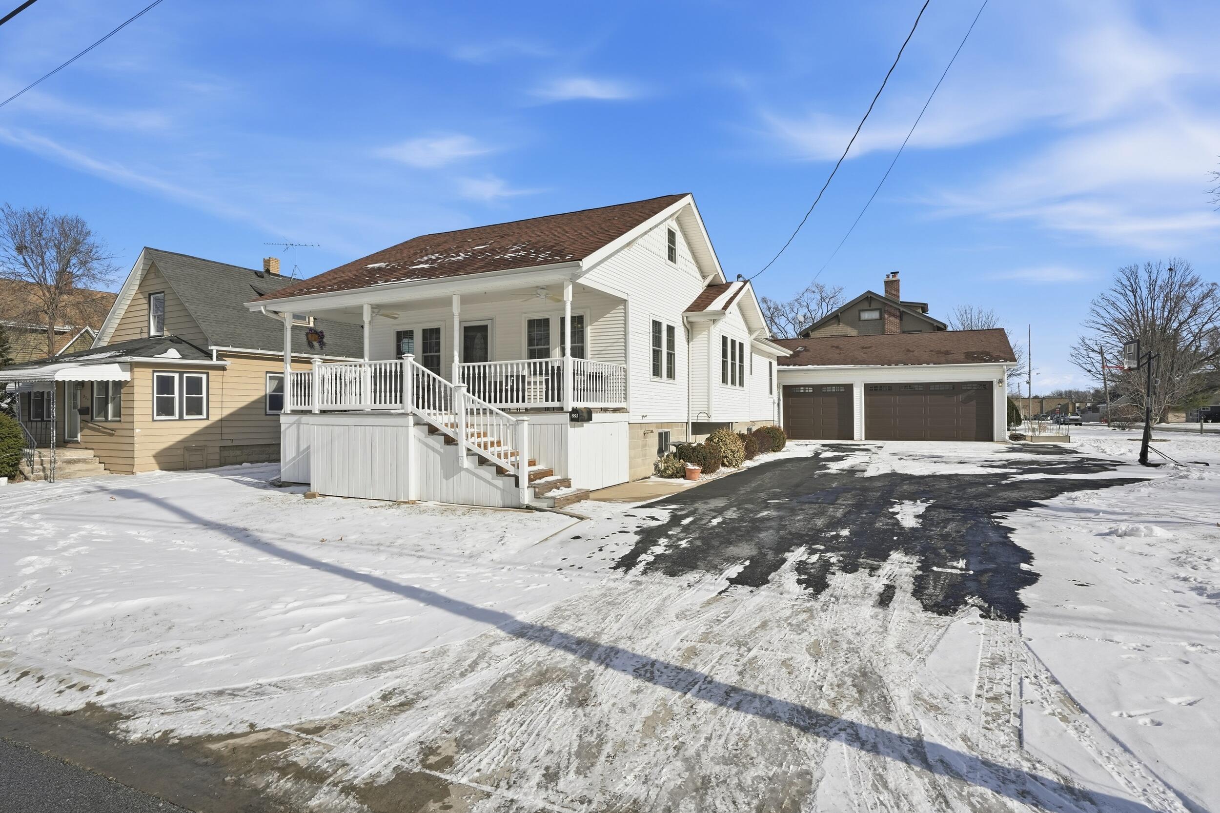 228 Wood Street Crown Point, IN 46307 - Photo 6 of 33 2500x1666