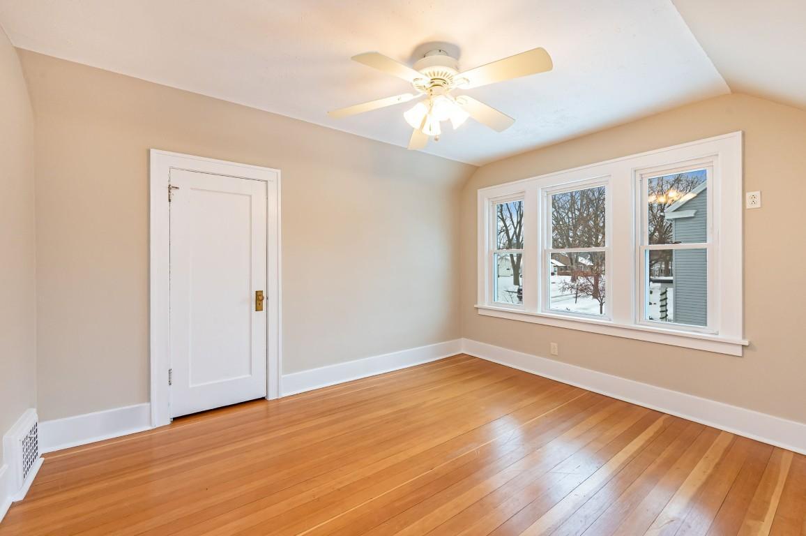 110 Summit Avenue Montevideo, MN 56265 - Photo 9 of 21