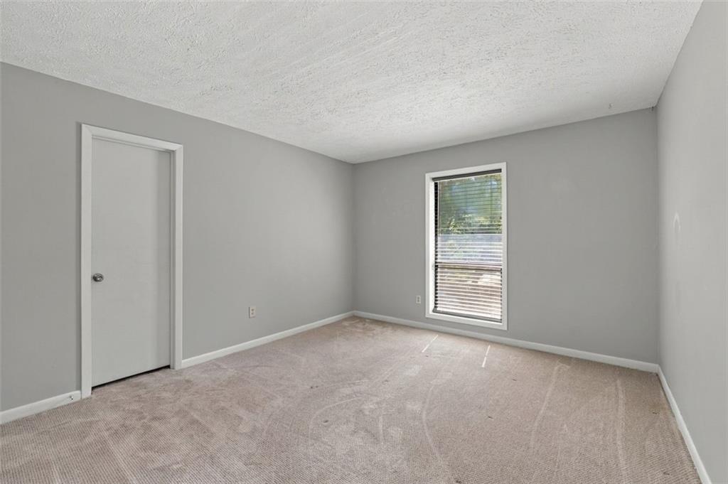 8740 Roswell Road, Unit 6D Sandy Springs, GA 30350 - Photo 25 of 35 Gallery Image 25