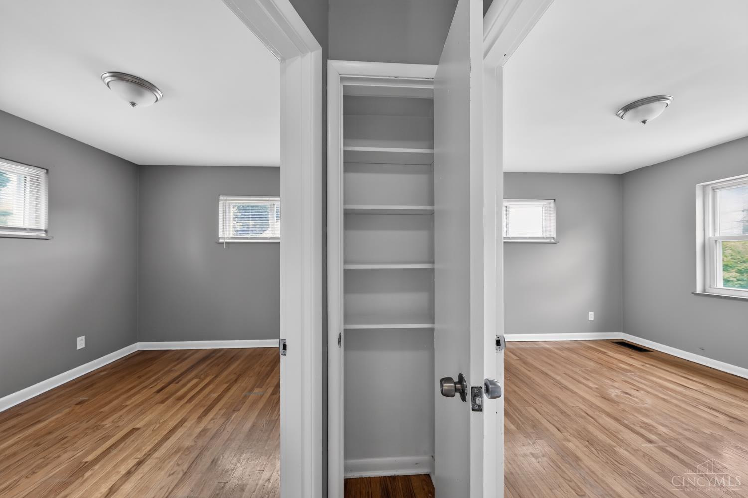 1119 Anderson Ferry Road Cincinnati, OH 45238 - Photo 27 of 31
