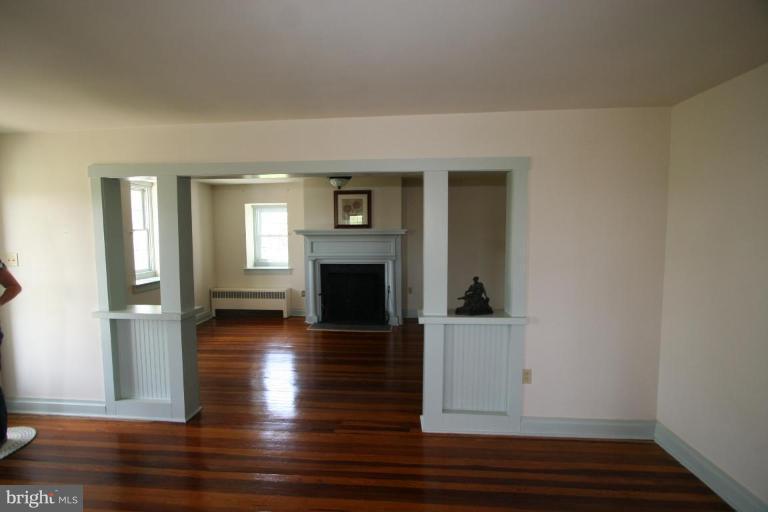 15203 Fairview Road Clear Spring, MD 21722 - Photo 11 of 17 Dining Room