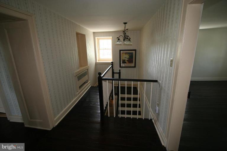 15203 Fairview Road Clear Spring, MD 21722 - Photo 17 of 17 Staircase