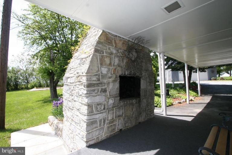 15203 Fairview Road Clear Spring, MD 21722 - Photo 6 of 17 Patio