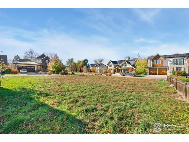a view of outdoor space yard and tree