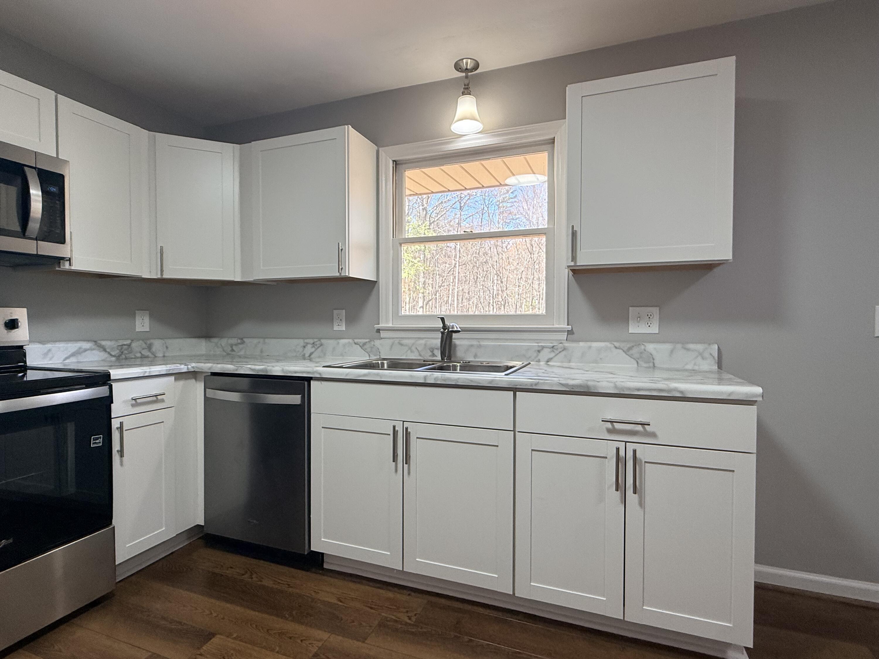 1436 Mountain Pass Road Blue Ridge, VA 24064 - Photo 11 of 18 IMG_8101