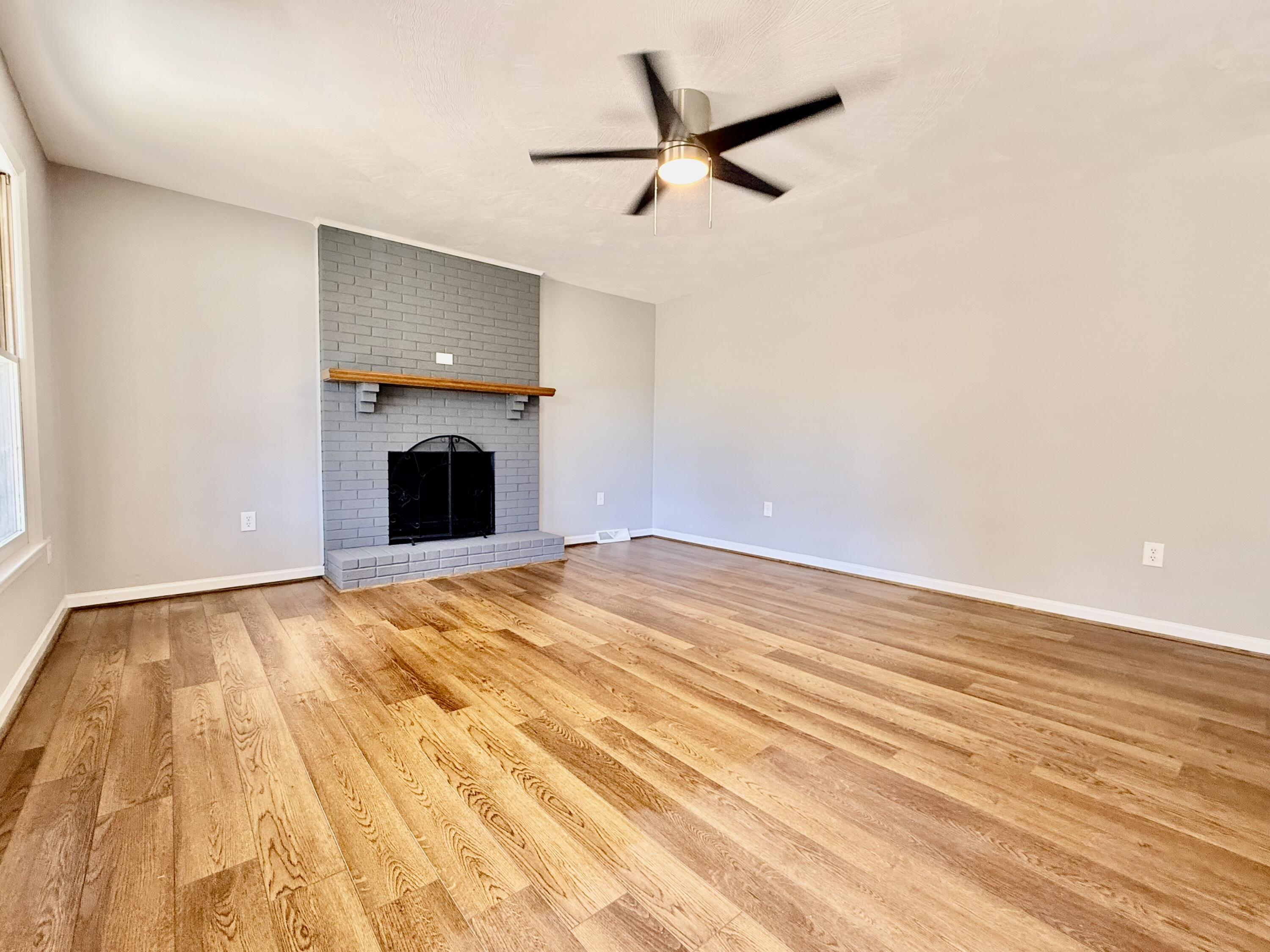 1436 Mountain Pass Road Blue Ridge, VA 24064 - Photo 6 of 18 IMG_8092