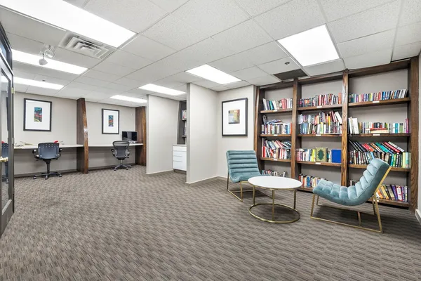 $339,900 | 5320 North Sheridan Road, Unit 403, Chicago, IL 60640