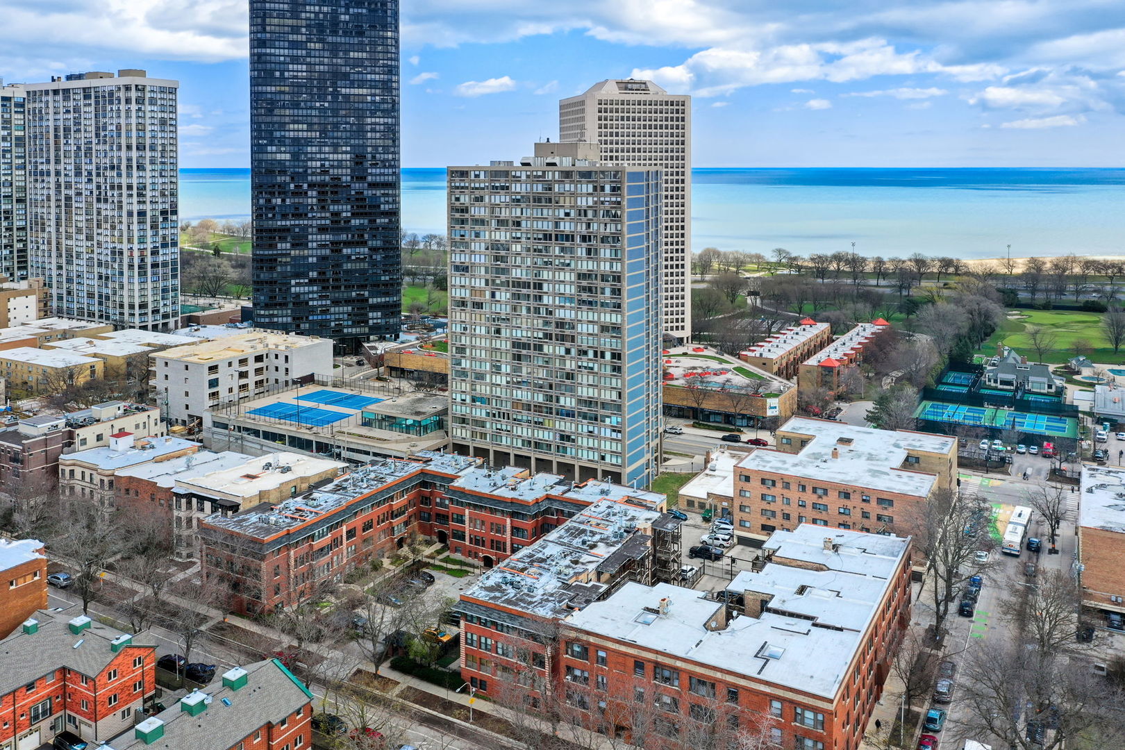 5320 North Sheridan Road, Unit 403 Chicago, IL 60640 - Photo 34 of 36