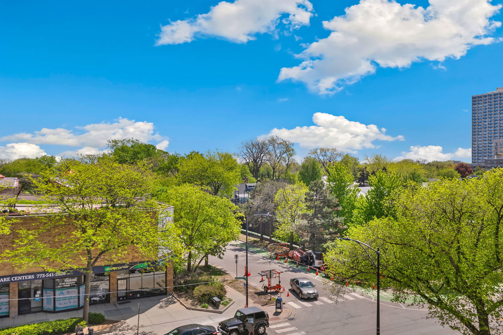 5320 North Sheridan Road, Unit 403 Chicago, IL 60640 - Photo 5 of 36 a view of a city