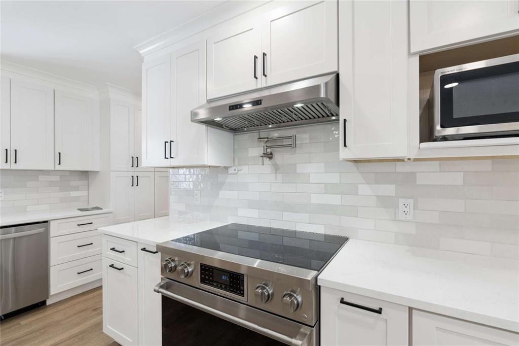 14030 Cogburn Road Milton, GA 30004 - Photo 6 of 66