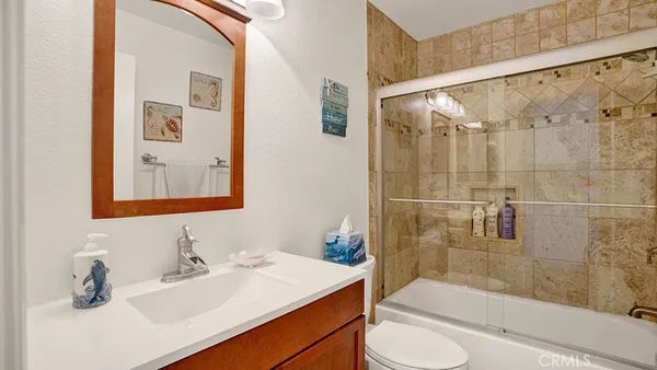 $1,149,000 | 213 Via Presa, San Clemente, CA 92672