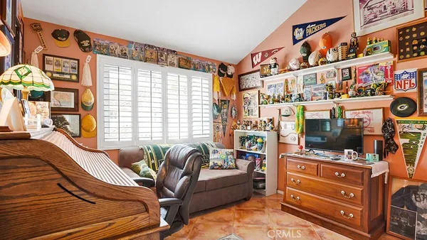 $1,149,000 | 213 Via Presa, San Clemente, CA 92672