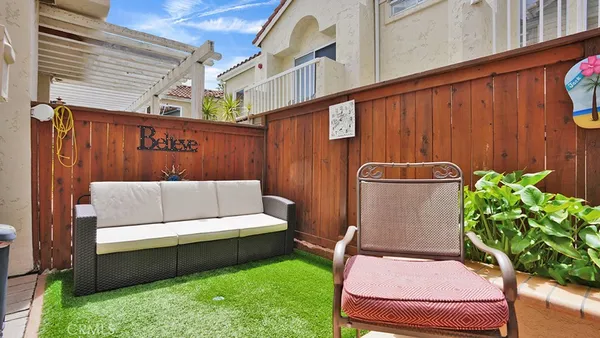 $1,149,000 | 213 Via Presa, San Clemente, CA 92672