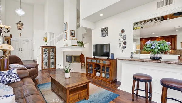 $1,149,000 | 213 Via Presa, San Clemente, CA 92672