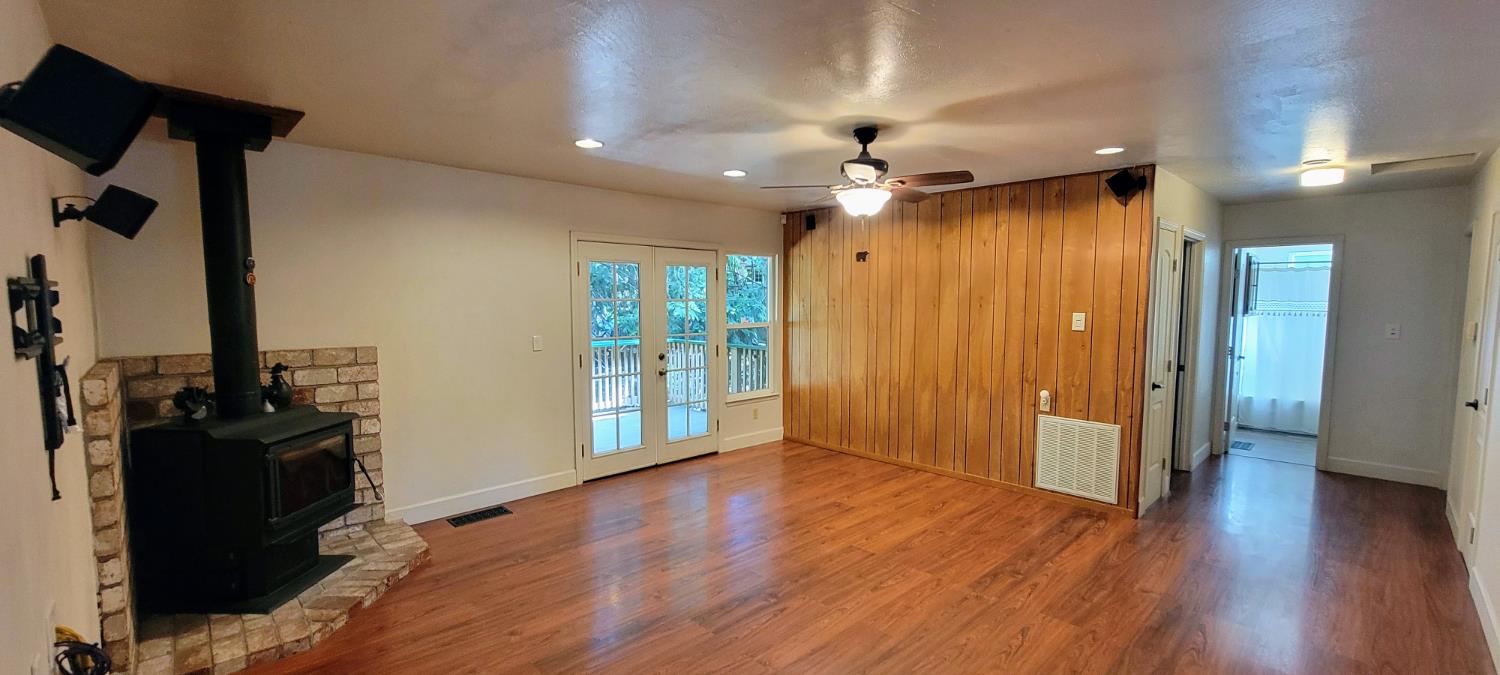 24040 Hitching Post Road Sonora, CA 95370 - Photo 12 of 26