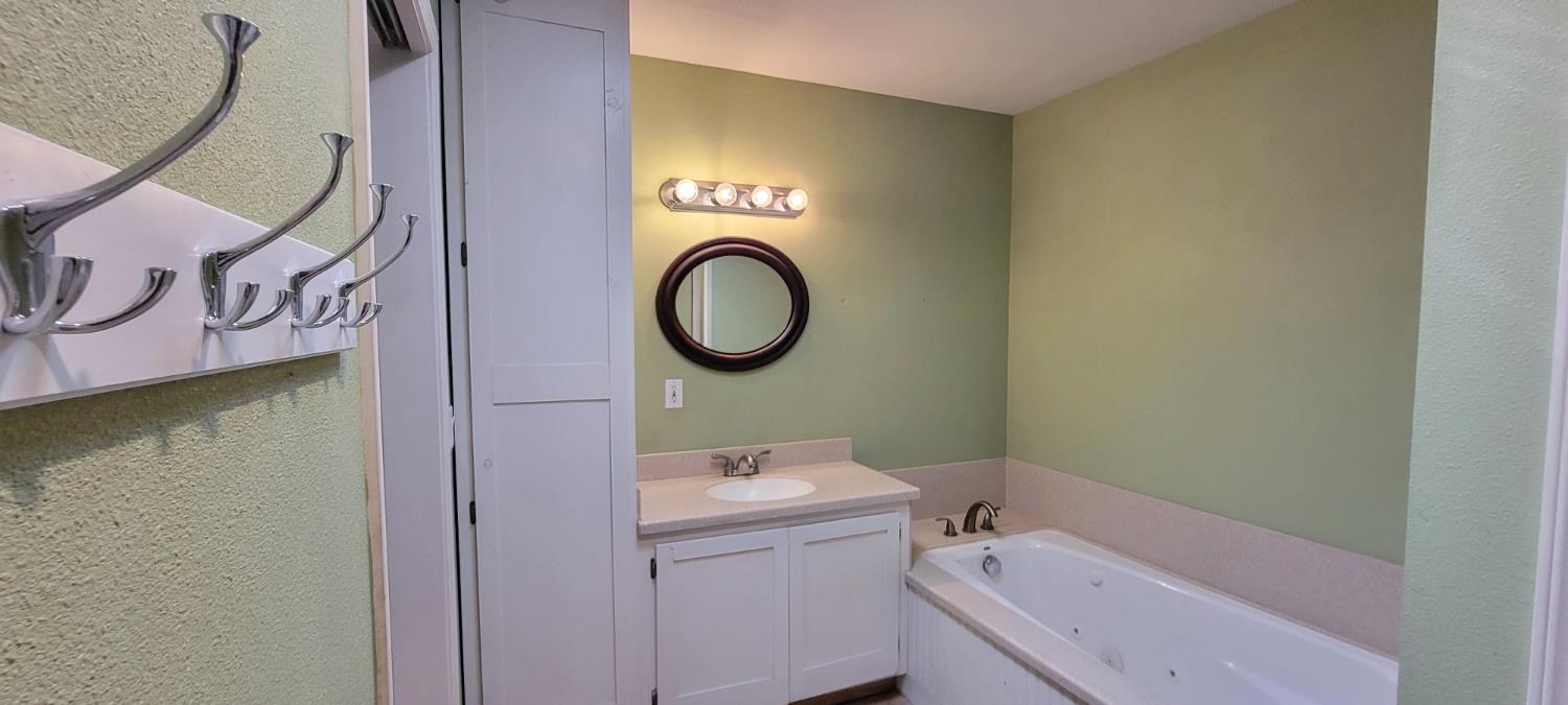 24040 Hitching Post Road Sonora, CA 95370 - Photo 7 of 26