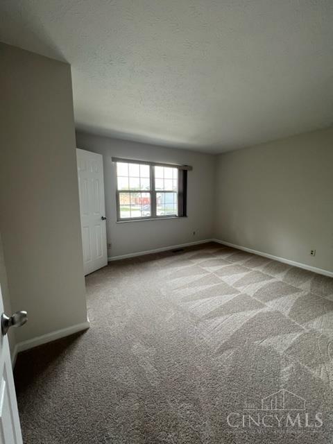 5654 Cheviot Road, Unit 2 Cincinnati, OH 45247 - Photo 23 of 31