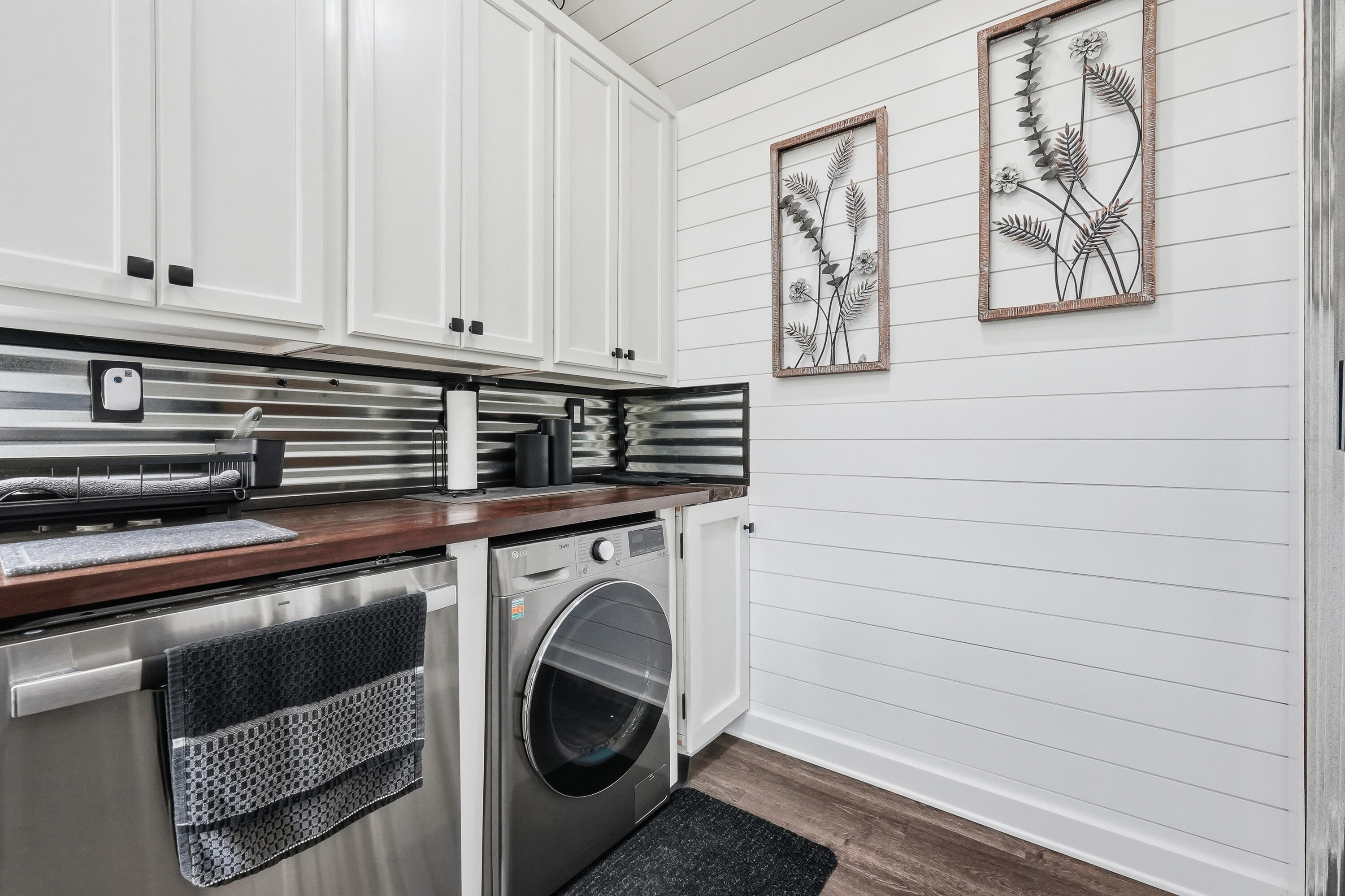 401 Holley King Road DeFuniak Springs, FL 32433 - Photo 13 of 46 401 holley king rd-17