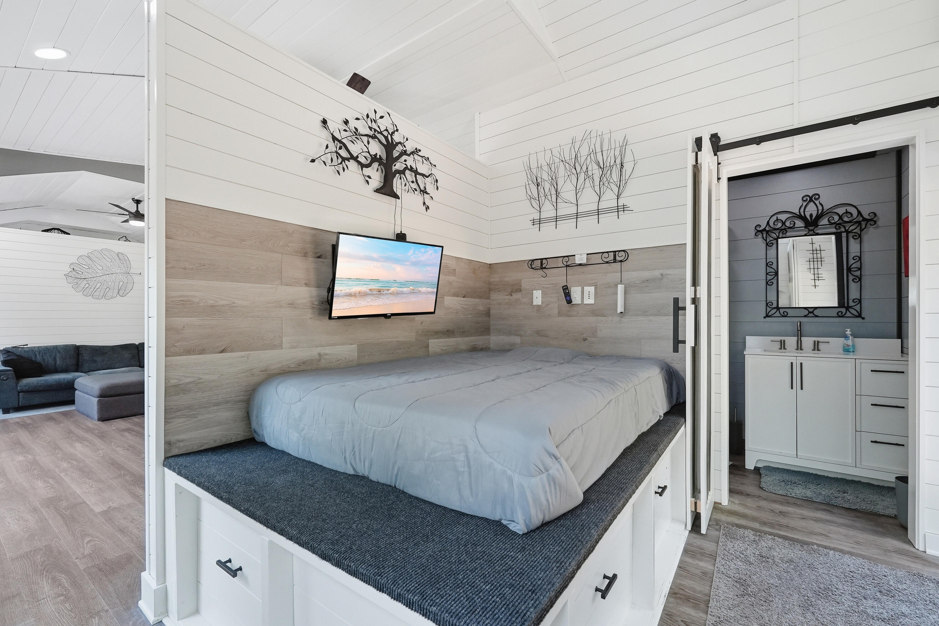 401 Holley King Road DeFuniak Springs, FL 32433 - Photo 17 of 46 401 holley king rd-21