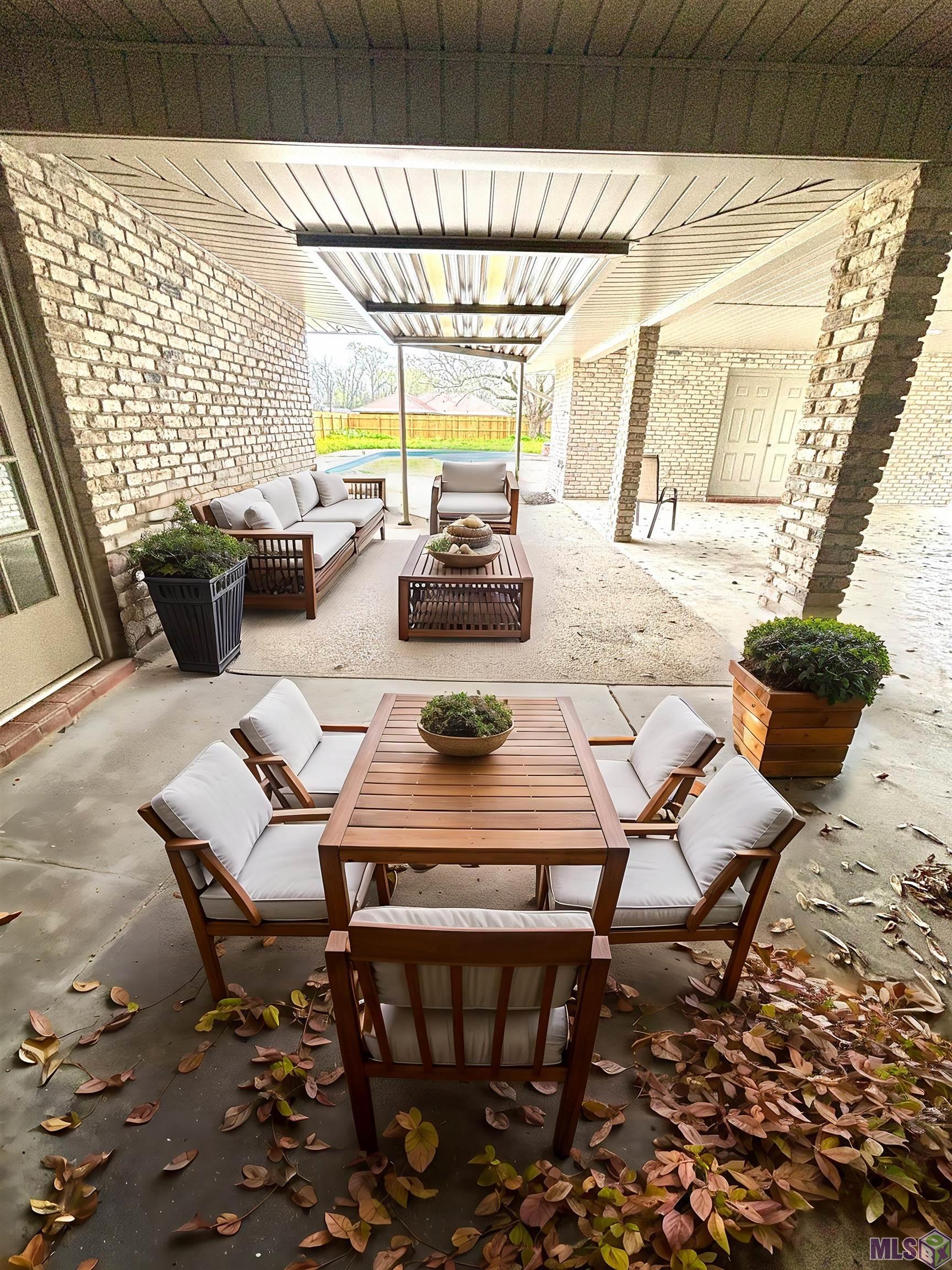 12472 Gravois Subdivision Road Gonzales, LA 70737 - Photo 15 of 37 virtually staged