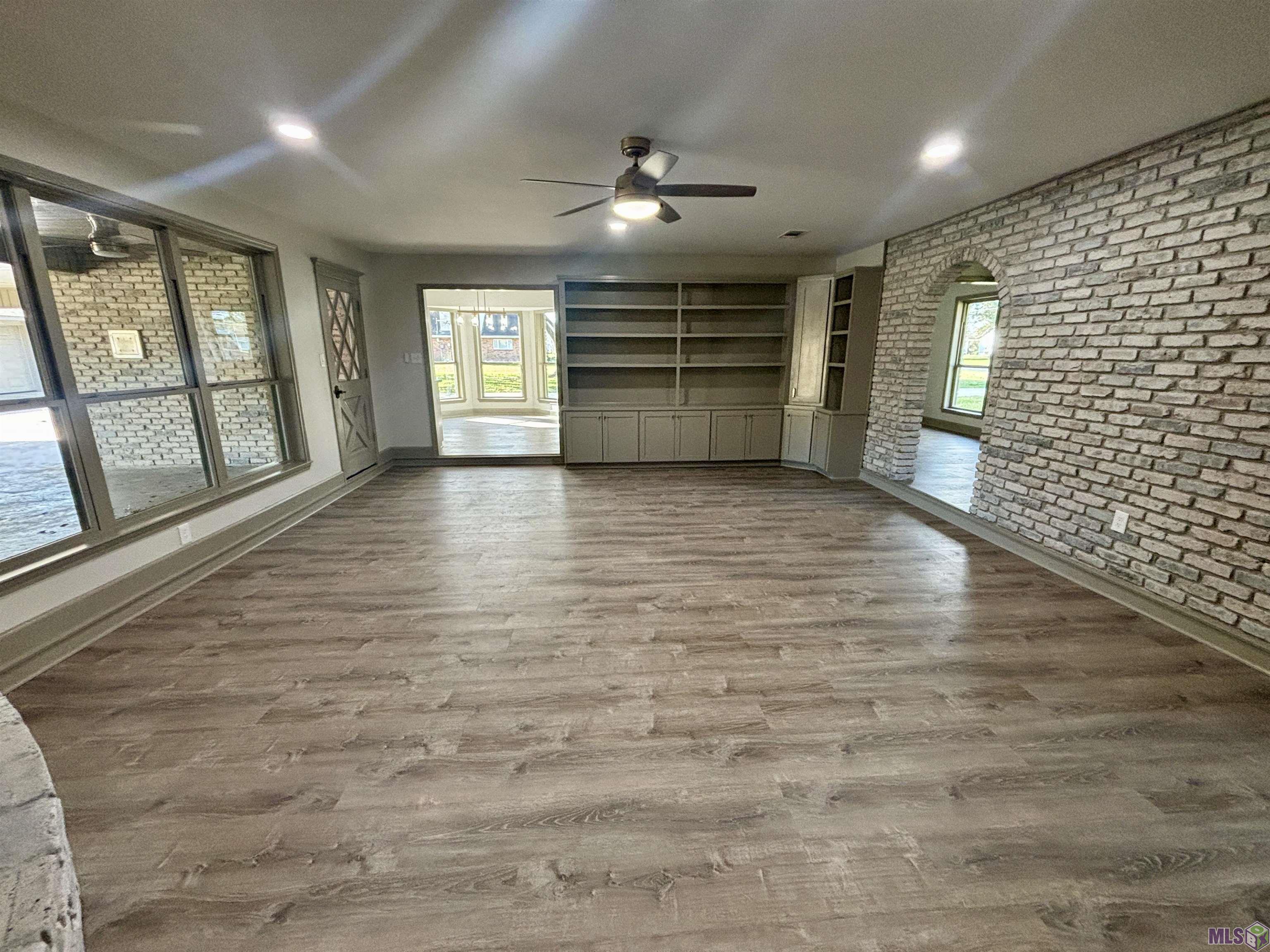 12472 Gravois Subdivision Road Gonzales, LA 70737 - Photo 4 of 37
