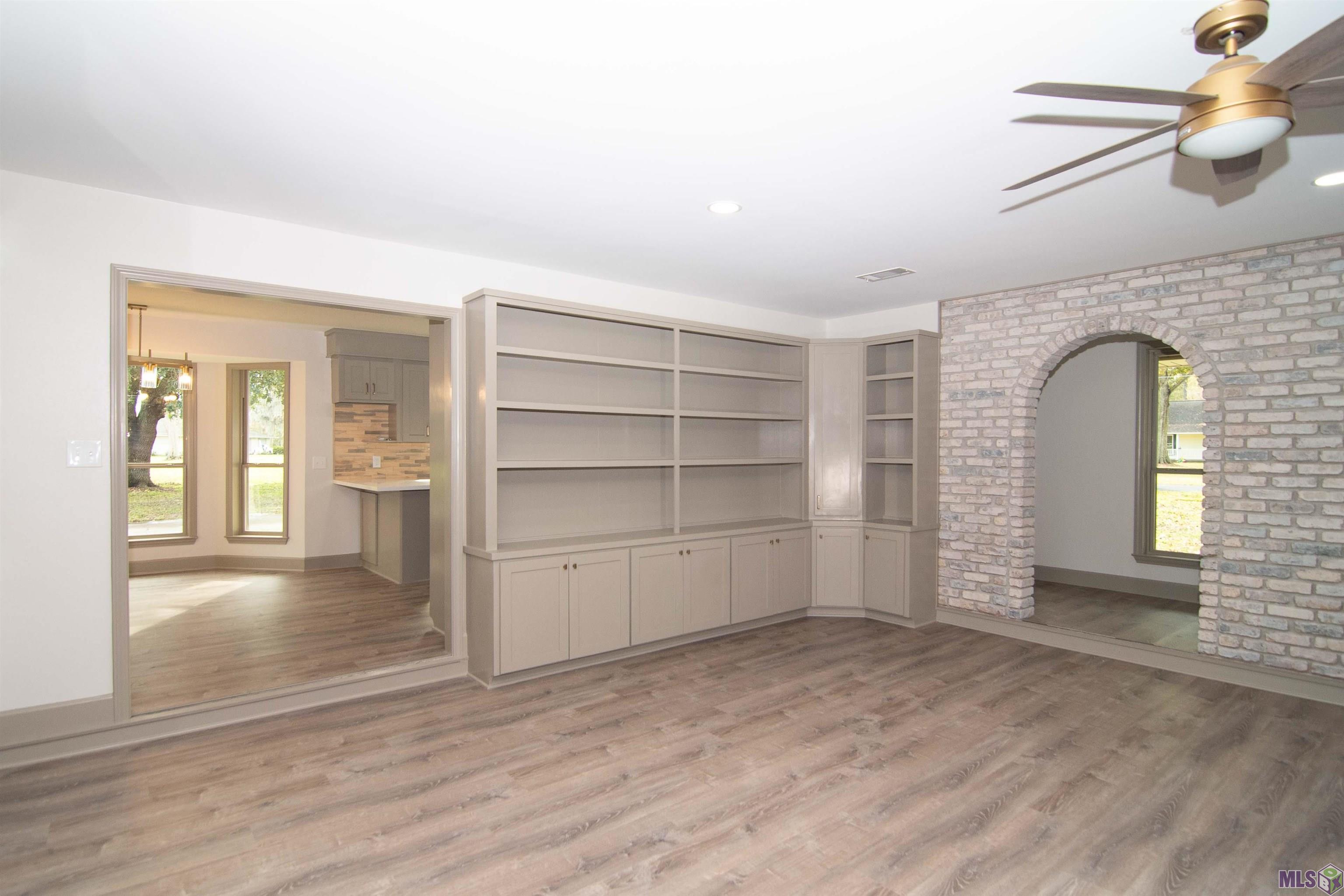 12472 Gravois Subdivision Road Gonzales, LA 70737 - Photo 8 of 37