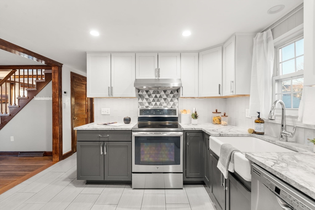 85 Winthrop Road Chelsea, MA 02150 - Photo 8 of 22