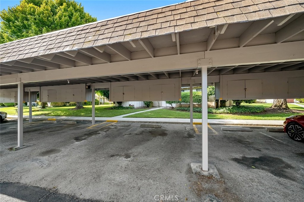 126 Flag Way, Unit B Paso Robles, CA 93446 - Photo 36 of 38 Storage available