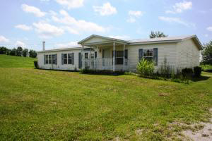 1223 Quail Run Mitchell, IN 47446 - Photo 3 of 14 Gallery Image 3